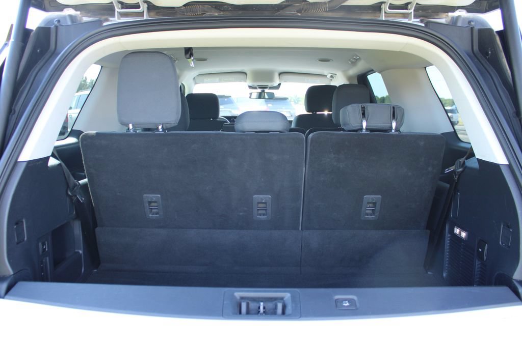 Certified 2025 Ford Expedition Active AWD/4WD image 12