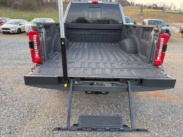 Certified 2024 Ford F250 Lariat w/ Lariat Ultimate Package image 12