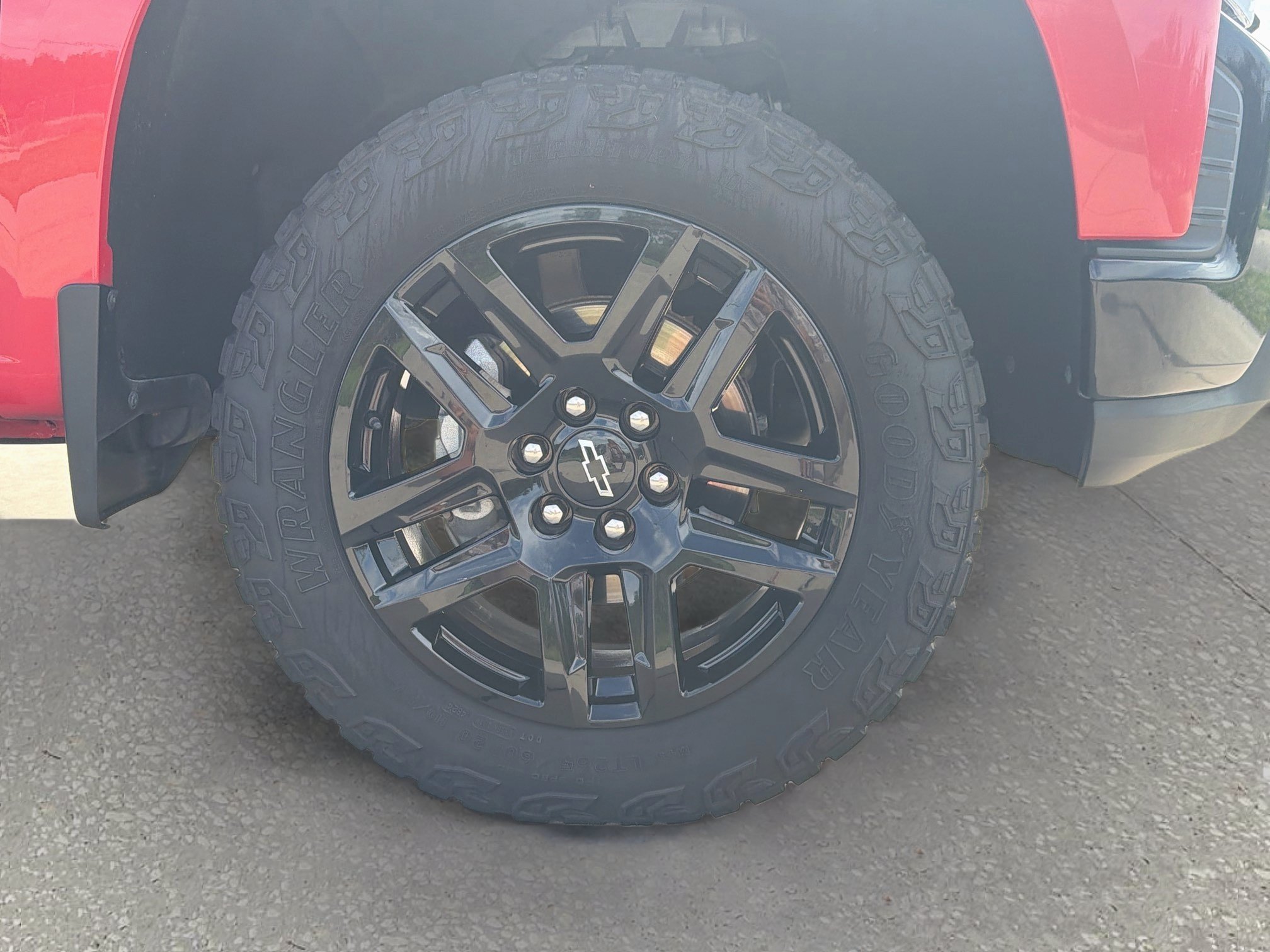 Used 2021 Chevrolet Silverado 1500 Custom Trail Boss AWD/4WD image 28