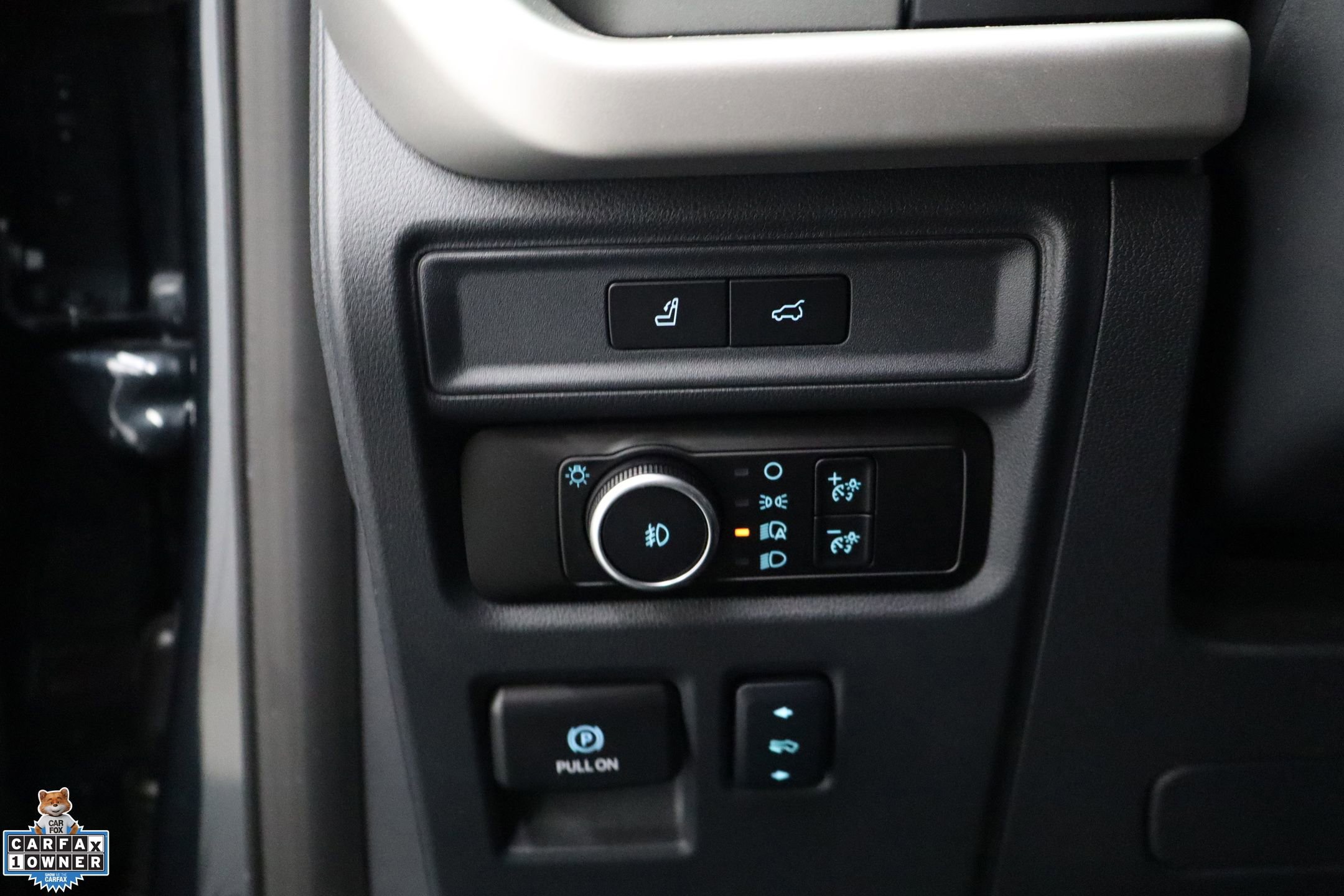 Certified 2024 Ford Expedition XLT image 13