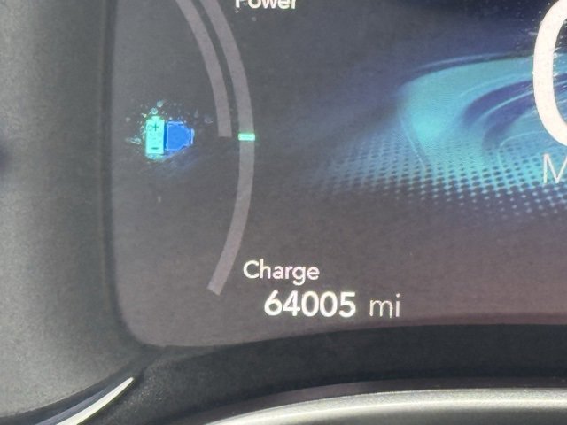 Used 2023 Chrysler Pacifica Touring-L image 44