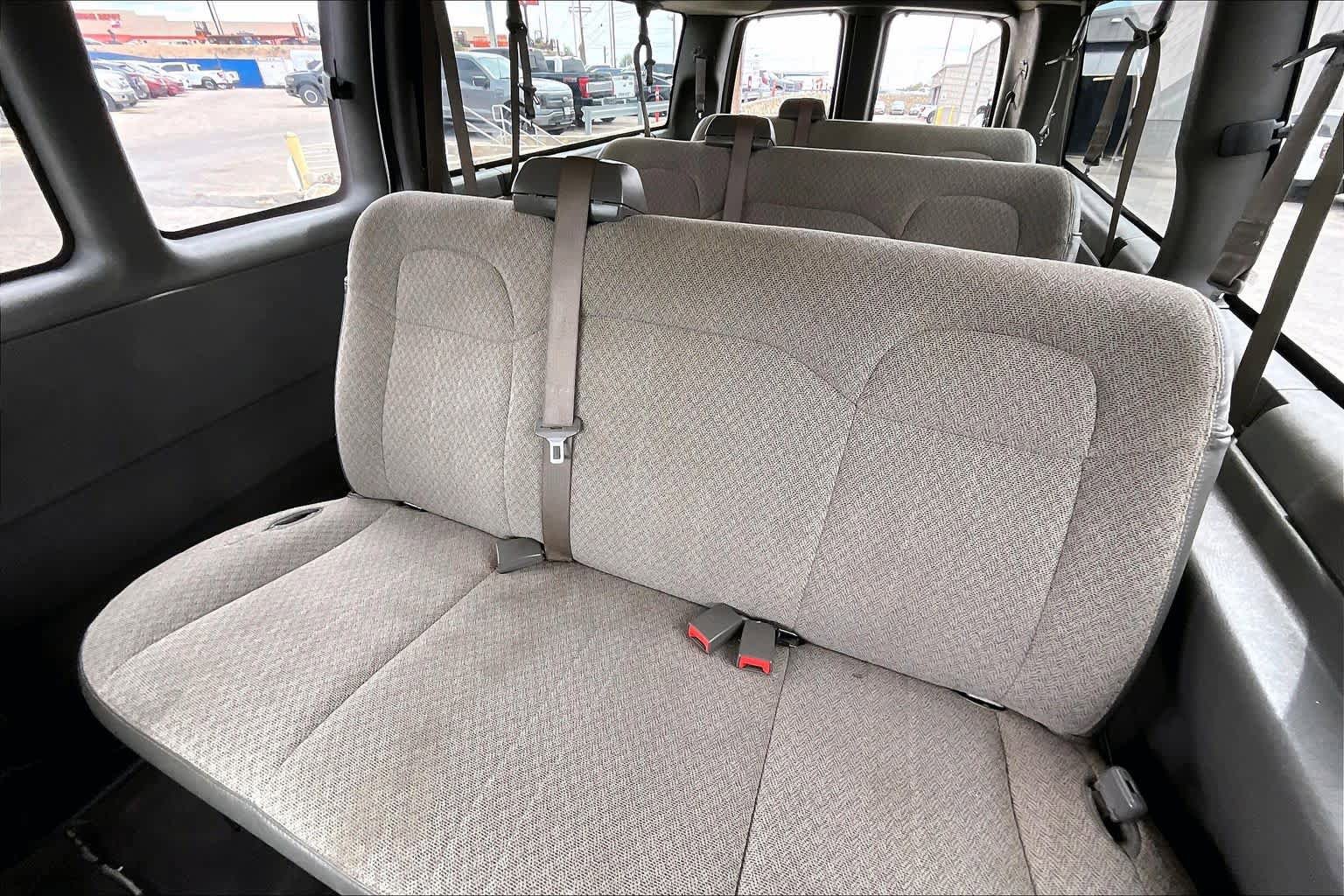 Used 2021 Chevrolet Express 3500 LT w/ LT Preferred Equipment Group RWD image 19