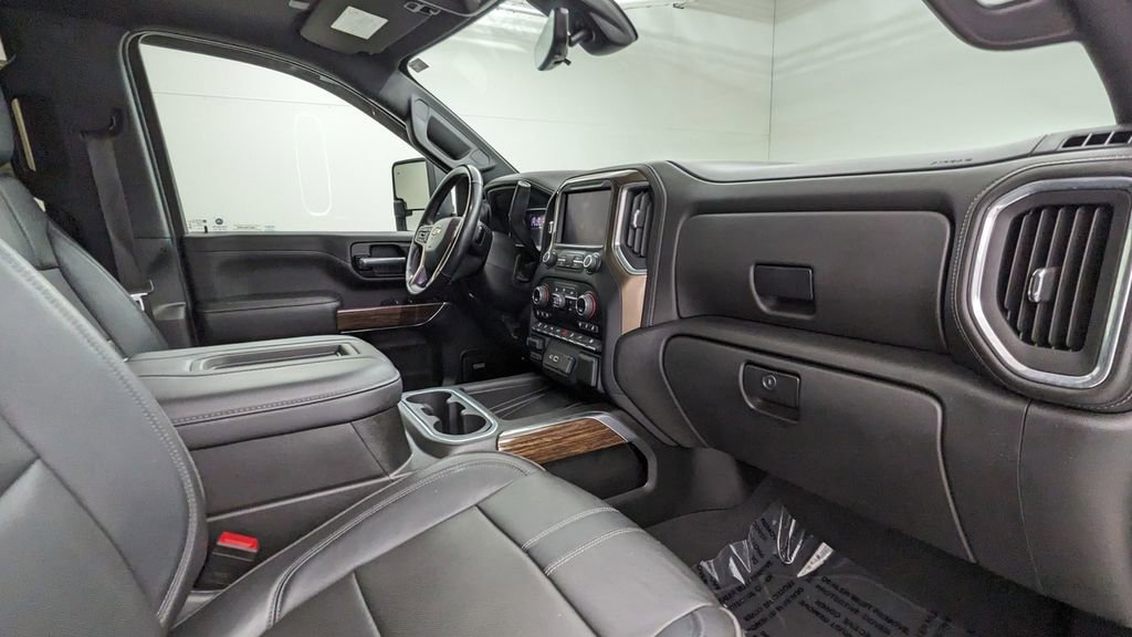 Used 2022 Chevrolet Silverado 3500 High Country image 41