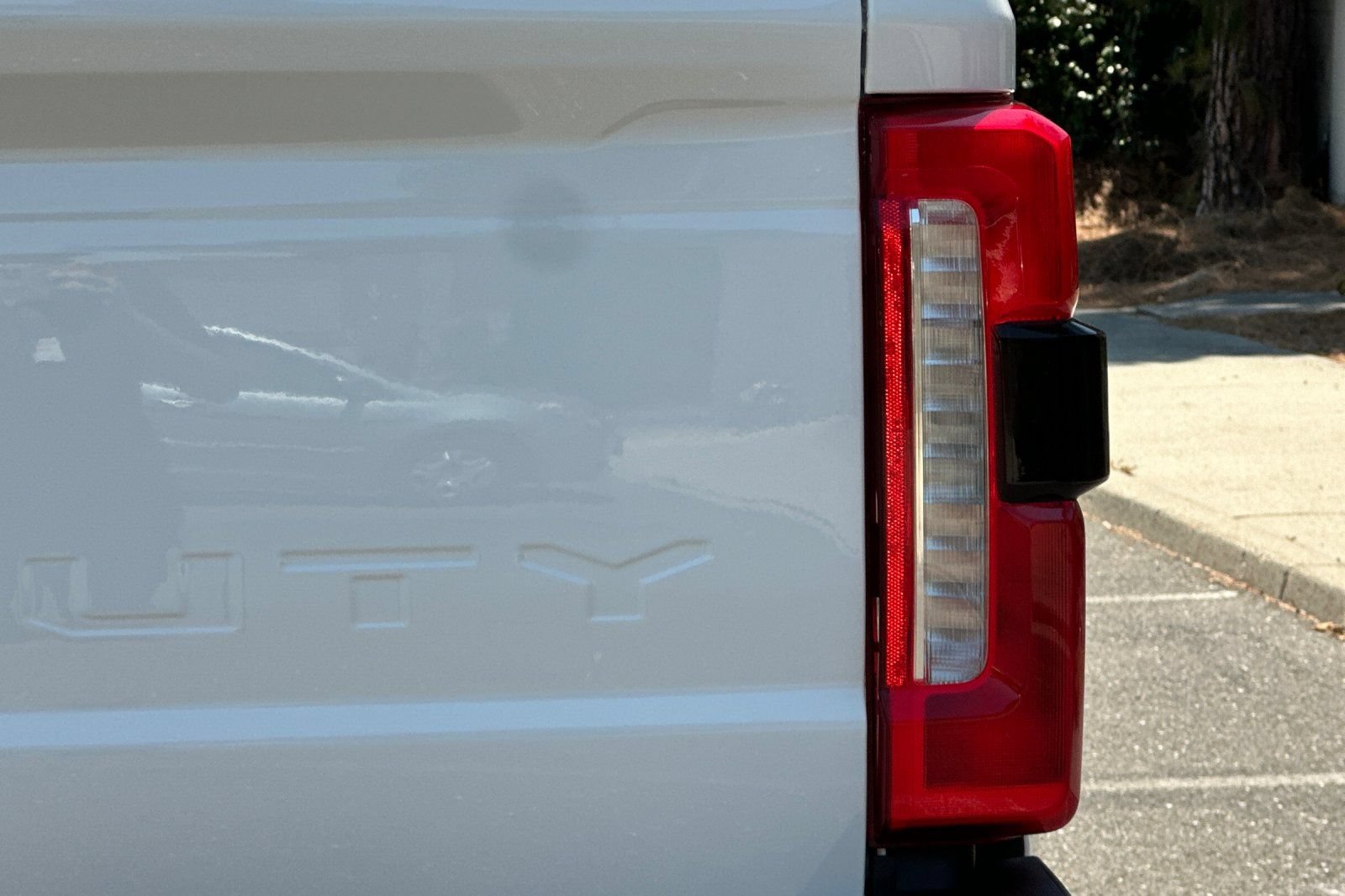 Certified 2024 Ford F250 Lariat w/ Chrome Package AWD/4WD image 51