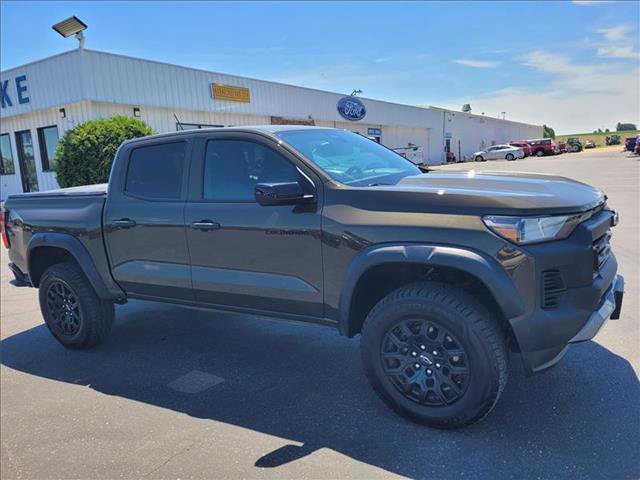 Used 2024 Chevrolet Colorado Trail Boss w/ Safety Package AWD/4WD image 6