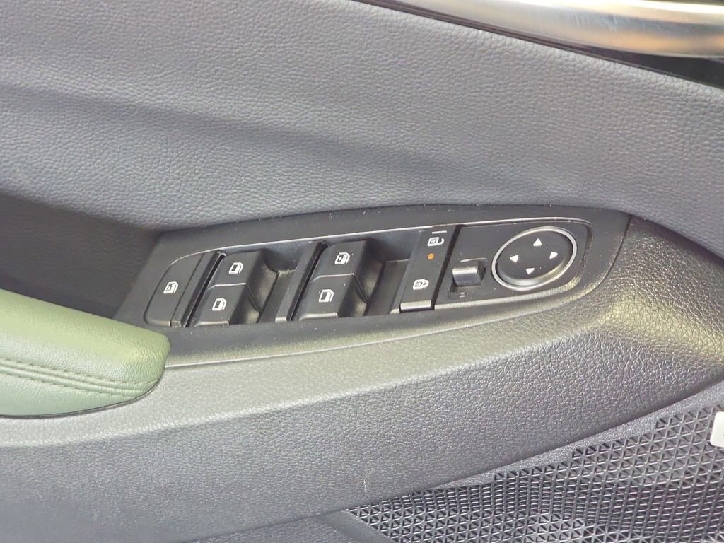 Used 2024 Kia Seltos SX w/ SX Sunroof Package AWD/4WD image 26
