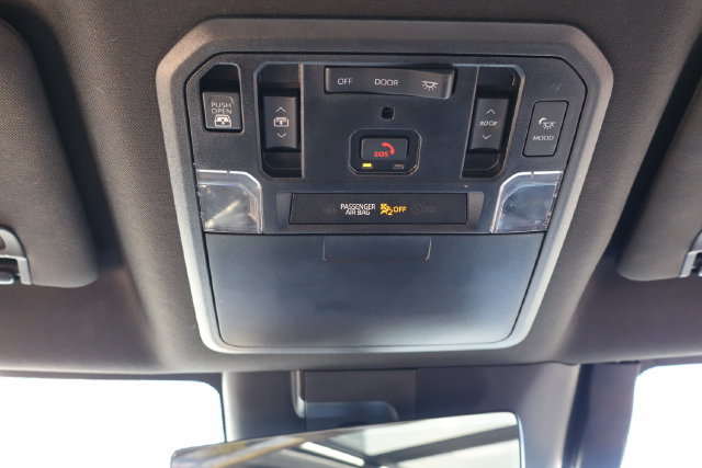 Used 2023 Toyota Tundra Platinum w/ Advanced Package AWD/4WD image 25