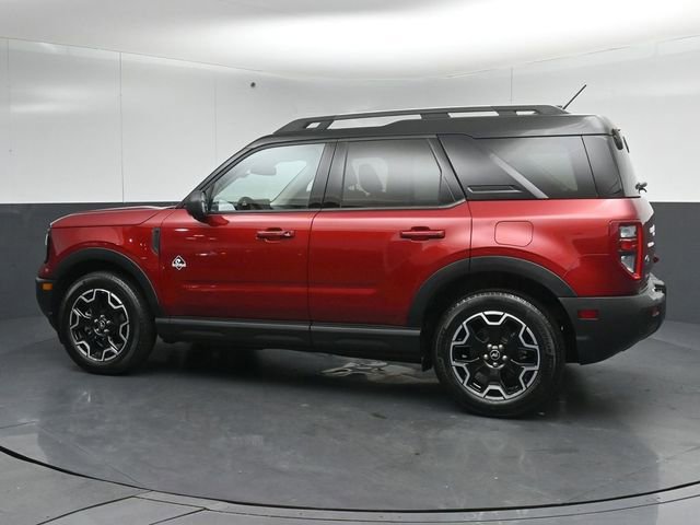 Certified 2025 Ford Bronco Sport Outer Banks w/ Outer Banks Tech Package+ AWD/4WD image 5