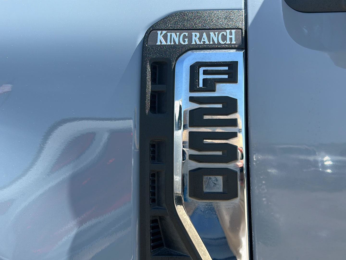 Certified 2024 Ford F250 King Ranch w/ Chrome Package AWD/4WD image 33