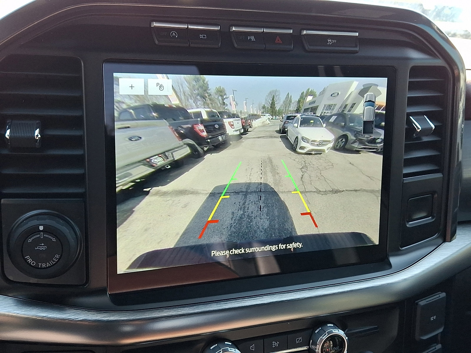 Certified 2023 Ford F150 Lariat w/ Equipment Group 502A High image 21