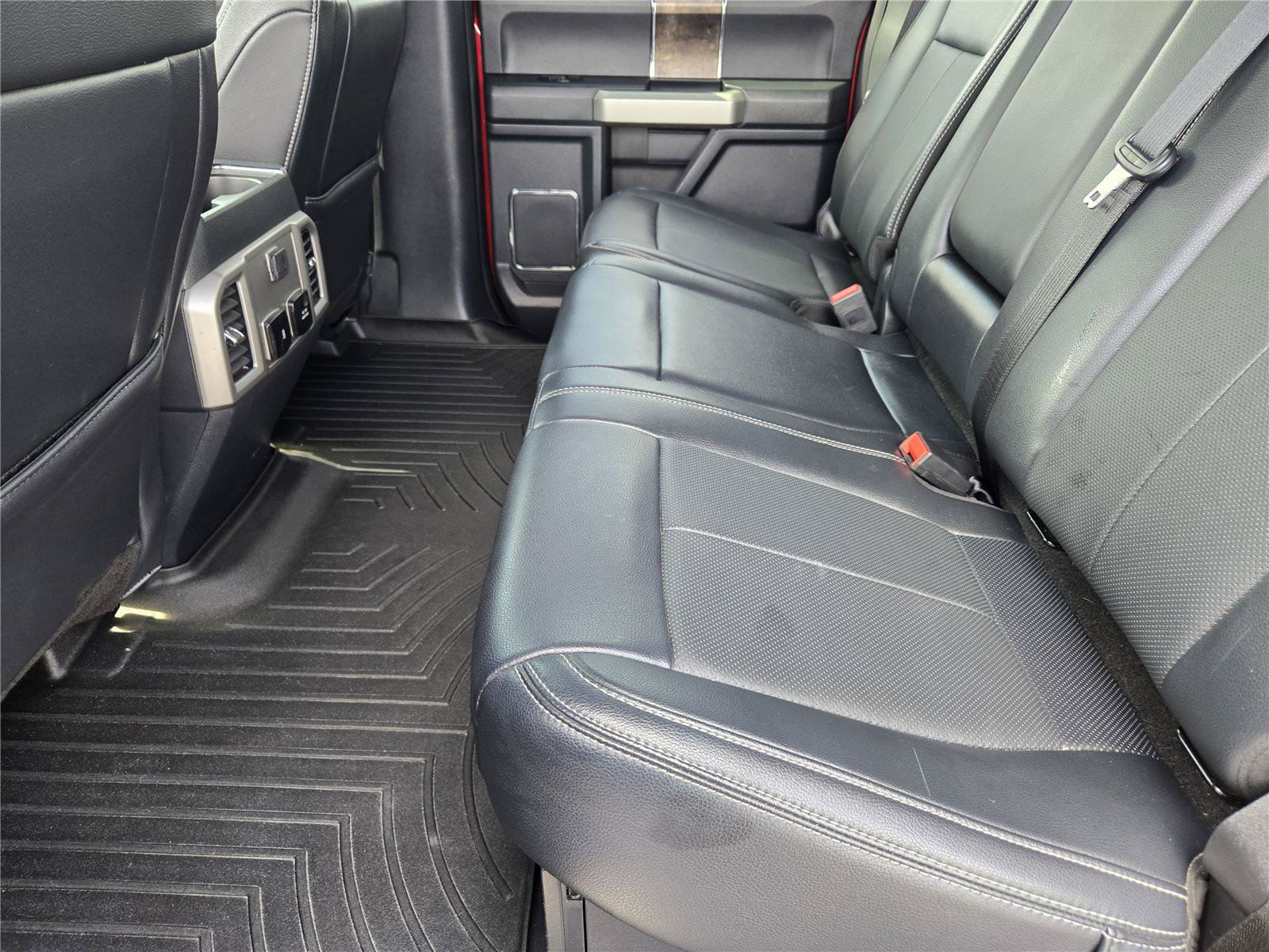 Certified 2022 Ford F250 Lariat w/ Lariat Ultimate Package AWD/4WD image 29