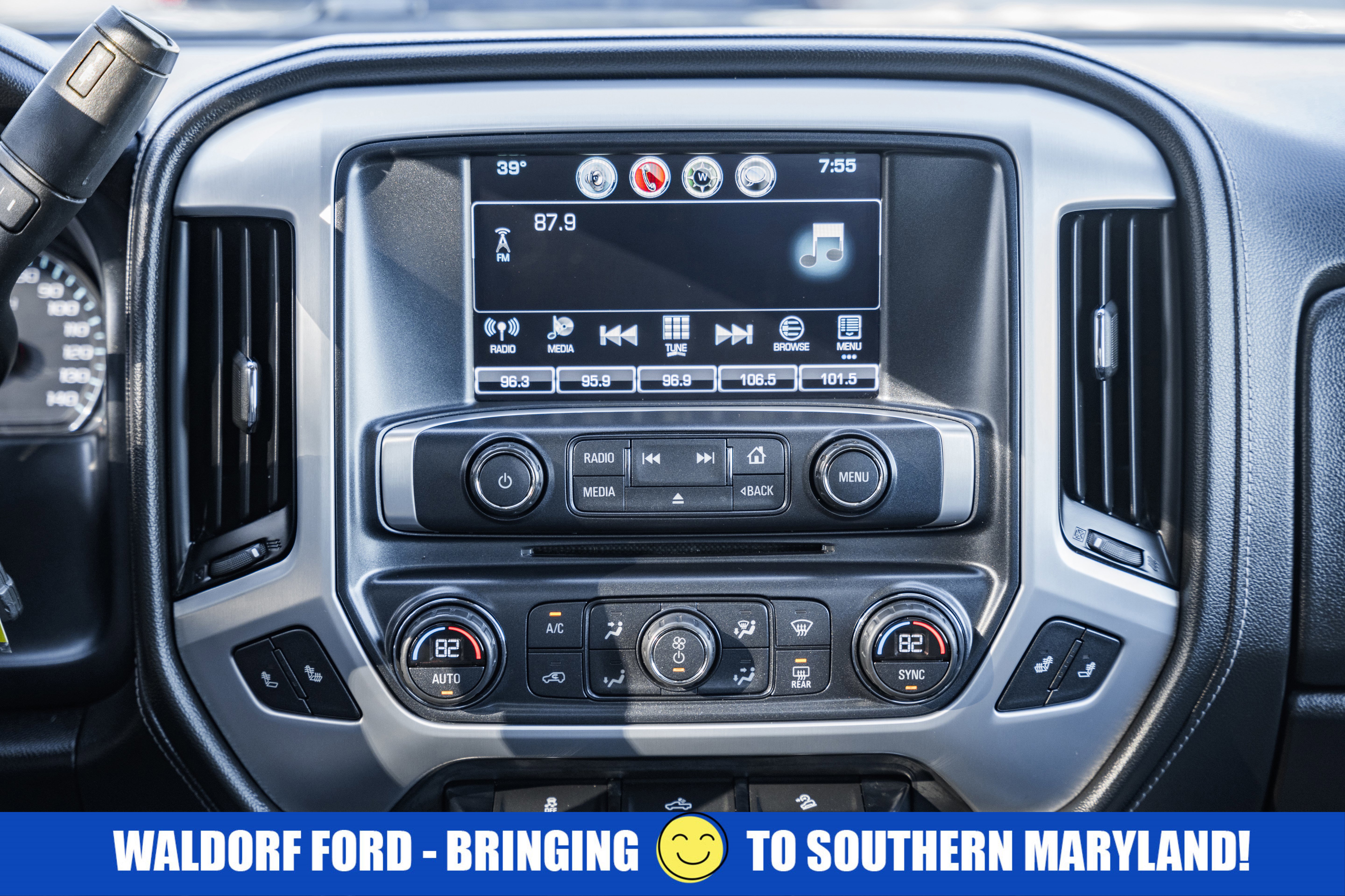 Used 2018 GMC Sierra 1500 SLE w/ SLE Value Package image 26