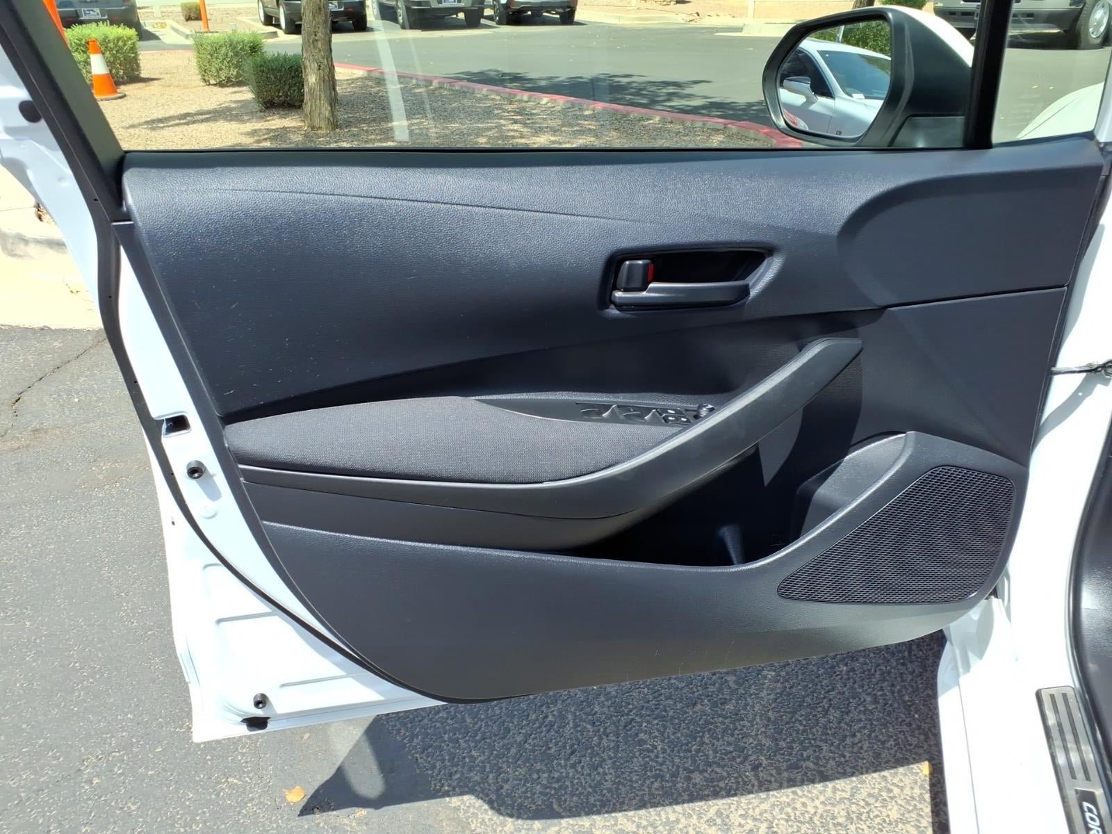 Used 2023 Toyota Corolla LE AWD/4WD image 20