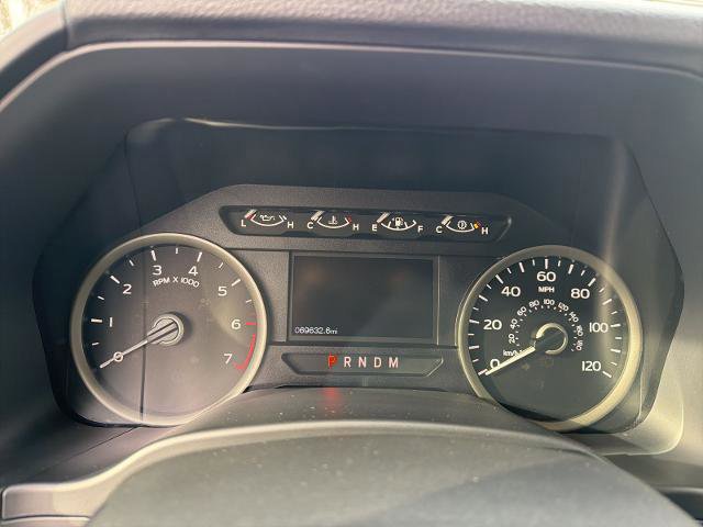 Certified 2019 Ford F150 XLT w/ Equipment Group 302A Luxury image 11