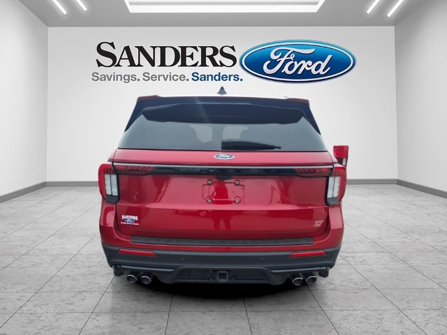 Certified 2025 Ford Explorer ST AWD/4WD image 3