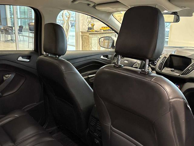 Certified 2019 Ford Escape SEL image 30