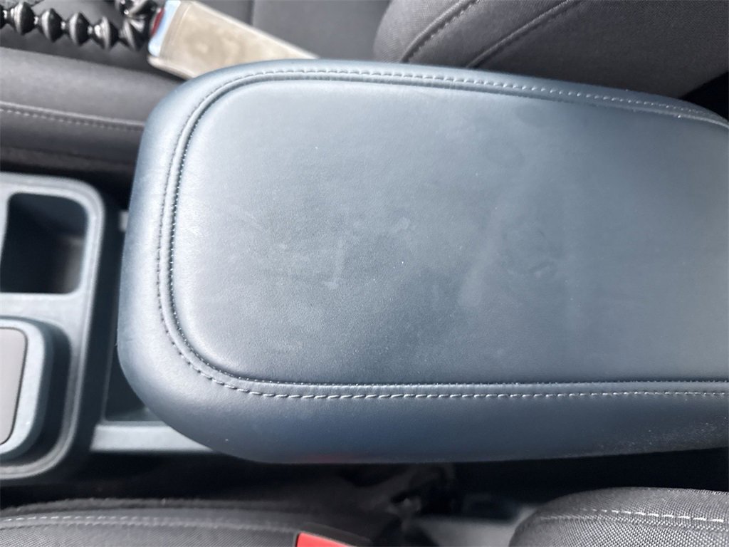 Certified 2025 Ford Maverick XL w/ Equipment Group 102A image 30