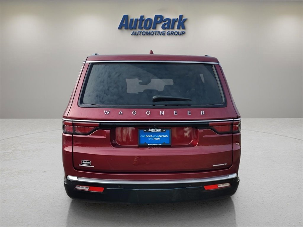 Used 2022 Jeep Wagoneer Series III w/ Flexible Seating Group image 4