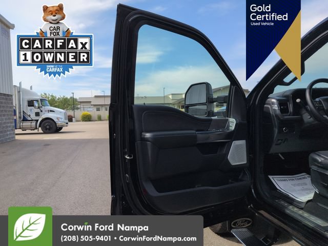 Certified 2025 Ford F350 Platinum AWD/4WD image 12