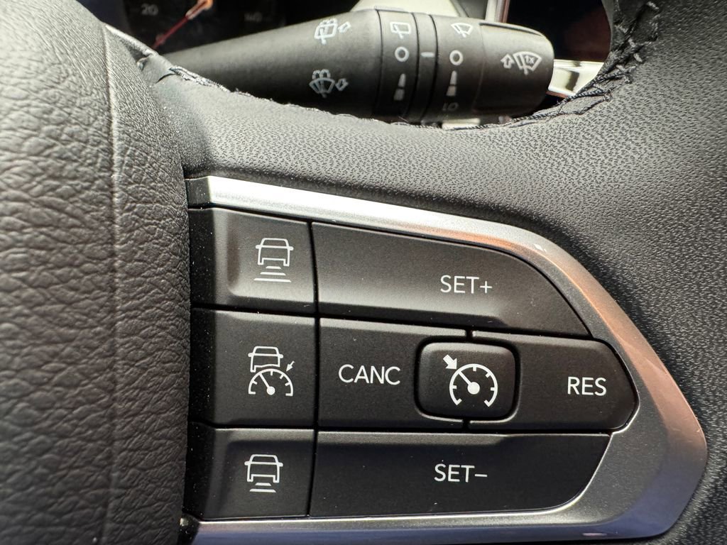 Used 2024 Jeep Compass Limited AWD/4WD image 15