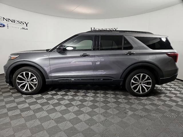 Certified 2022 Ford Explorer ST-Line w/ Class IV Trailer Tow Package image 3