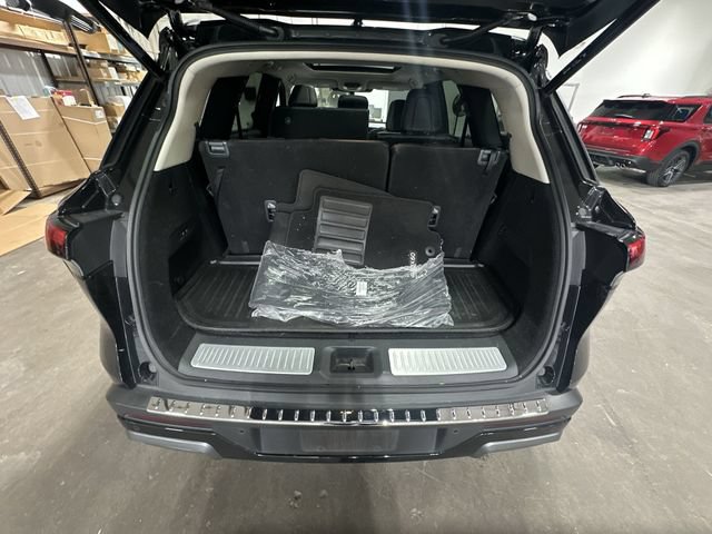 Used 2023 INFINITI QX60 Sensory w/ Vision Package AWD/4WD image 25