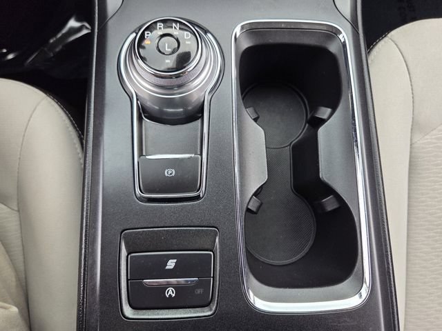 Certified 2020 Ford Fusion SE w/ Equipment Group 151A FWD image 28