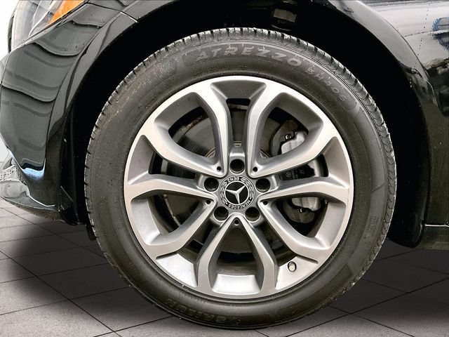 Used 2018 Mercedes-Benz C 300 4MATIC Sedan image 8