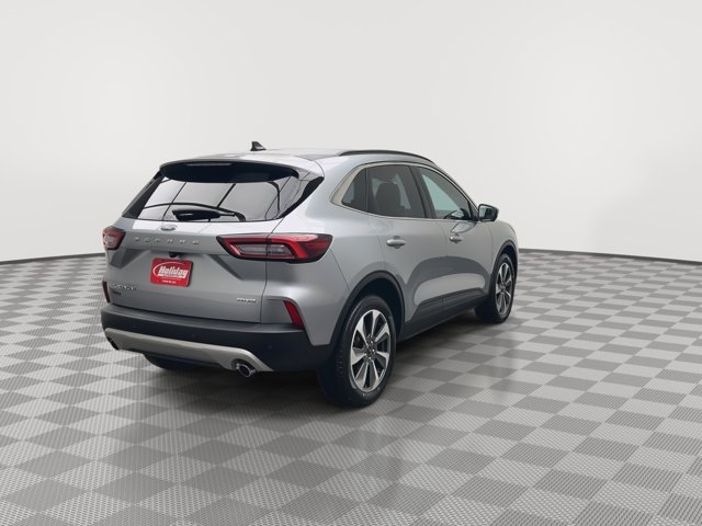 Certified 2024 Ford Escape Platinum image 5