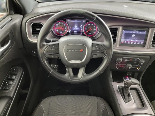 Used 2019 Dodge Charger SXT RWD image 24
