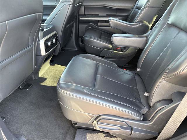 Certified 2024 Ford Expedition XLT AWD/4WD image 16
