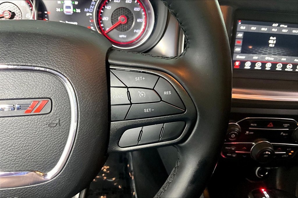 Used 2020 Dodge Charger SXT RWD image 19