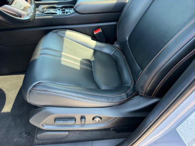 Used 2025 Honda Pilot TrailSport image 25
