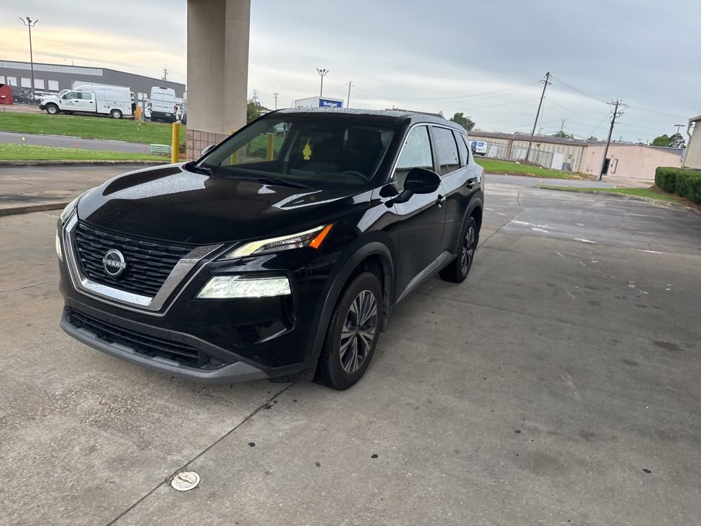 Used 2022 Nissan Rogue SV FWD image 5