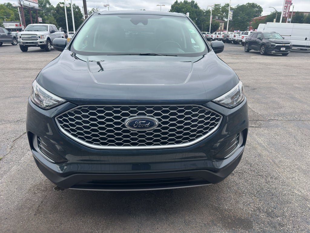 Certified 2024 Ford Edge SEL AWD/4WD image 4