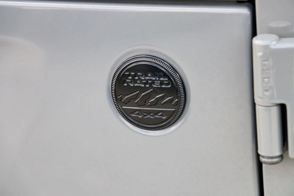 Used 2021 Jeep Wrangler Unlimited Sport AWD/4WD image 10