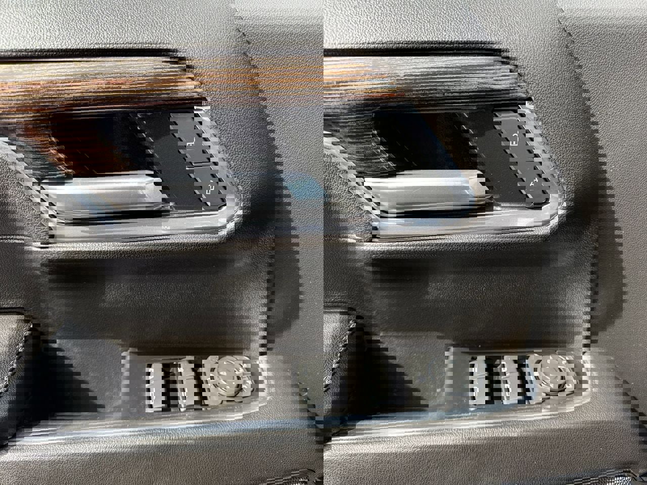 Used 2022 GMC Sierra 1500 Elevation w/ Preferred Package image 25