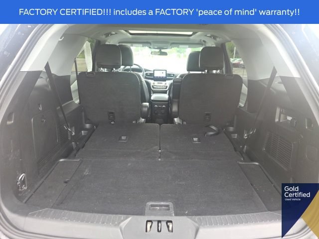 Certified 2024 Ford Explorer XLT w/ Equipment Group 202A AWD/4WD image 16