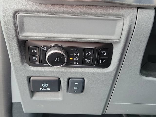 Certified 2025 Ford F150 Lariat w/ Equipment Group 502A High AWD/4WD image 22