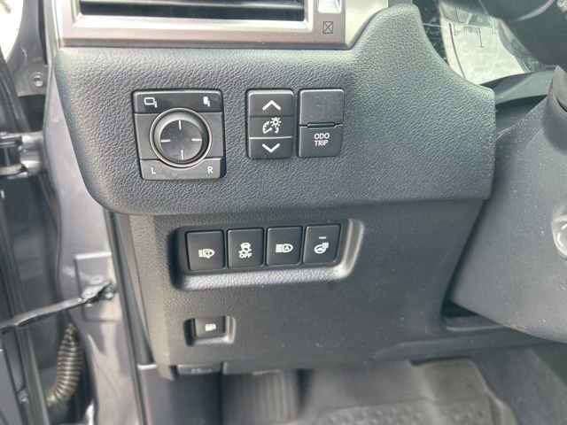 Used 2023 Lexus GX 460 Premium AWD/4WD image 19