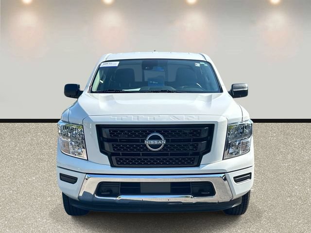 Used 2024 Nissan Titan SV w/ Accessory Utility Package AWD/4WD image 2