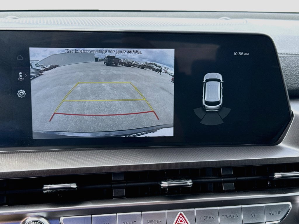 Used 2025 Kia Telluride LX FWD image 14