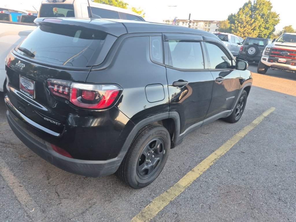 Used 2019 Jeep Compass Sport FWD image 19