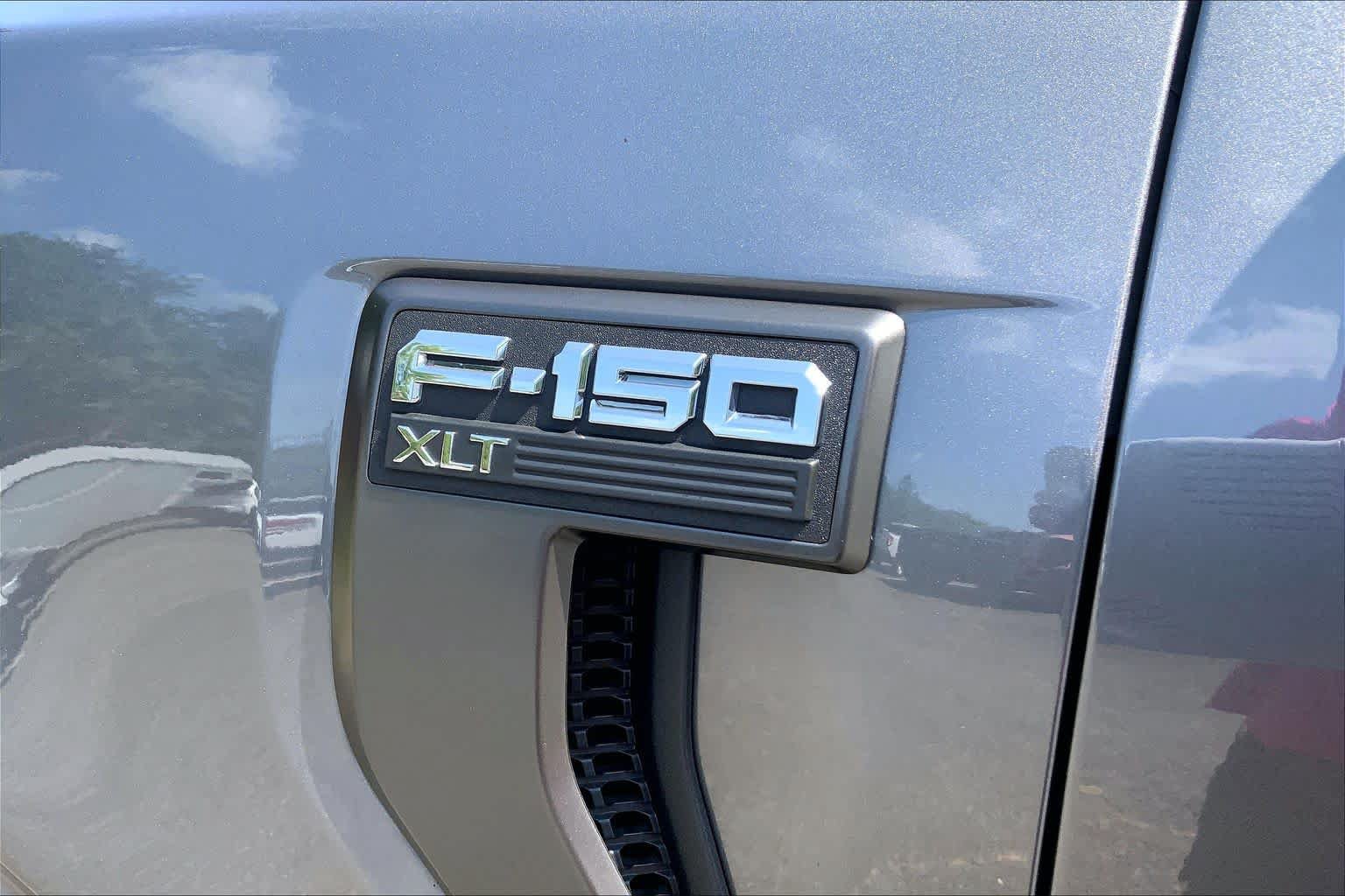 Certified 2022 Ford F150 XLT w/ Equipment Group 302A High AWD/4WD image 11