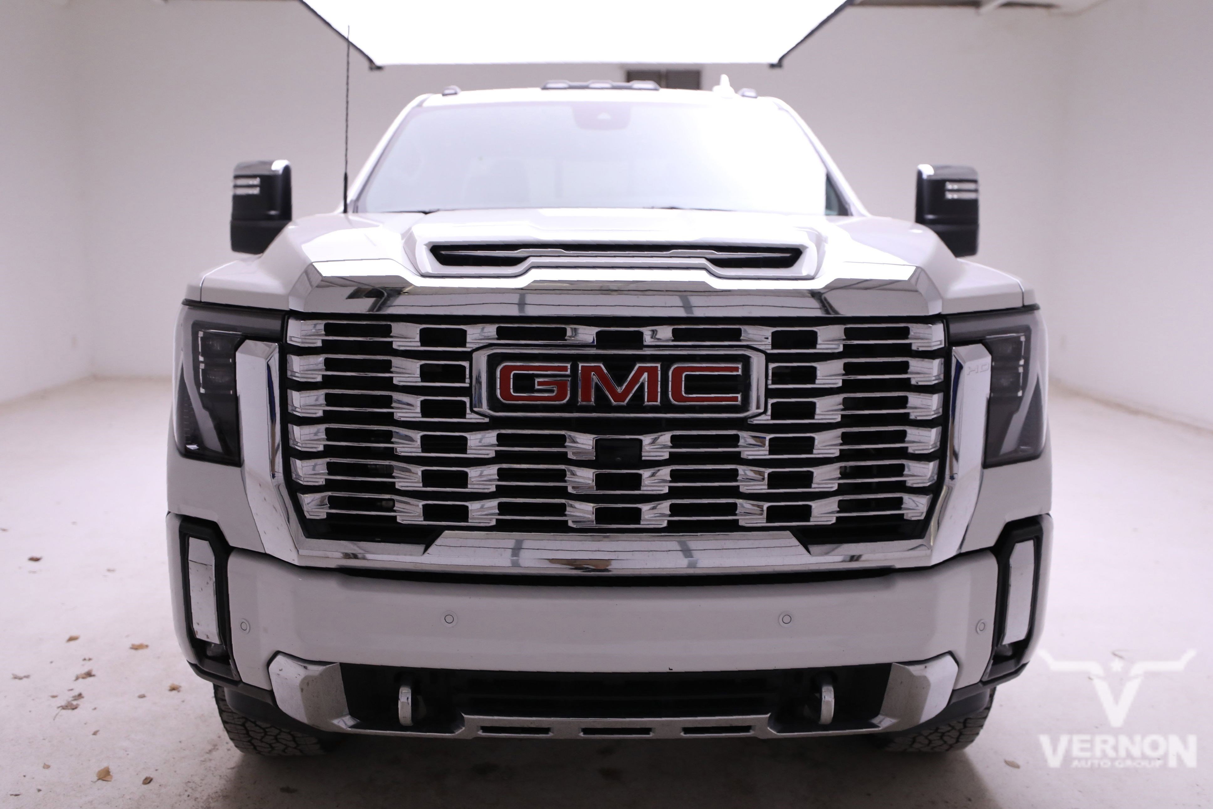 Used 2024 GMC Sierra 2500 Denali w/ Denali Reserve Package image 8