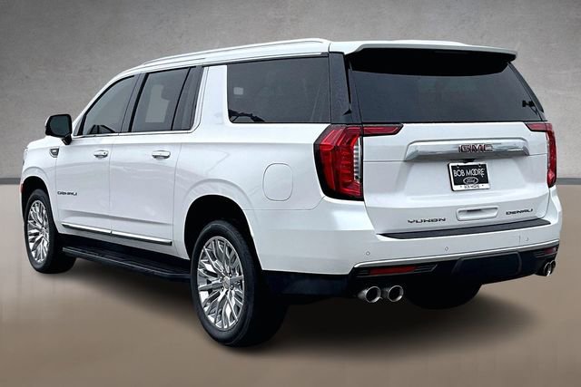 Used 2023 GMC Yukon XL Denali w/ LPO, Floor Liner Package image 11