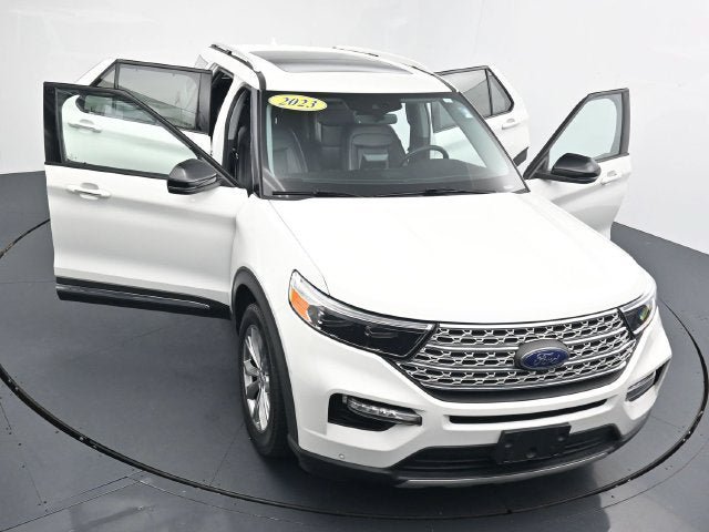 Certified 2023 Ford Explorer Limited w/ Limited Technology Package AWD/4WD image 44