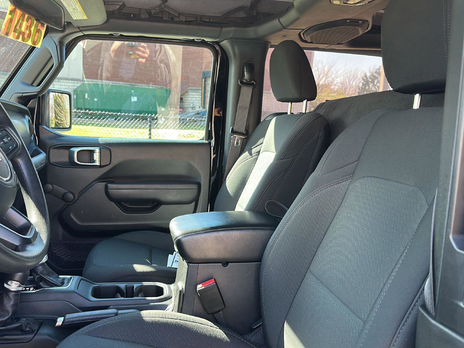 Used 2023 Jeep Wrangler Sport image 11