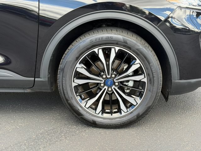 Certified 2022 Ford Escape SE w/ SE Sport Appearance Package AWD/4WD image 11