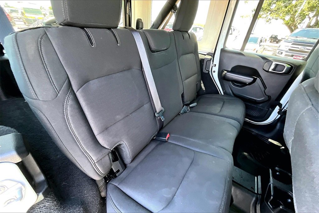 Used 2020 Jeep Wrangler Unlimited Sport S image 22